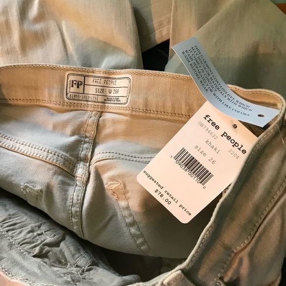 NWT $78 free people | Distressed | Khaki | Skinny Jeans - Picture 9 of 14
